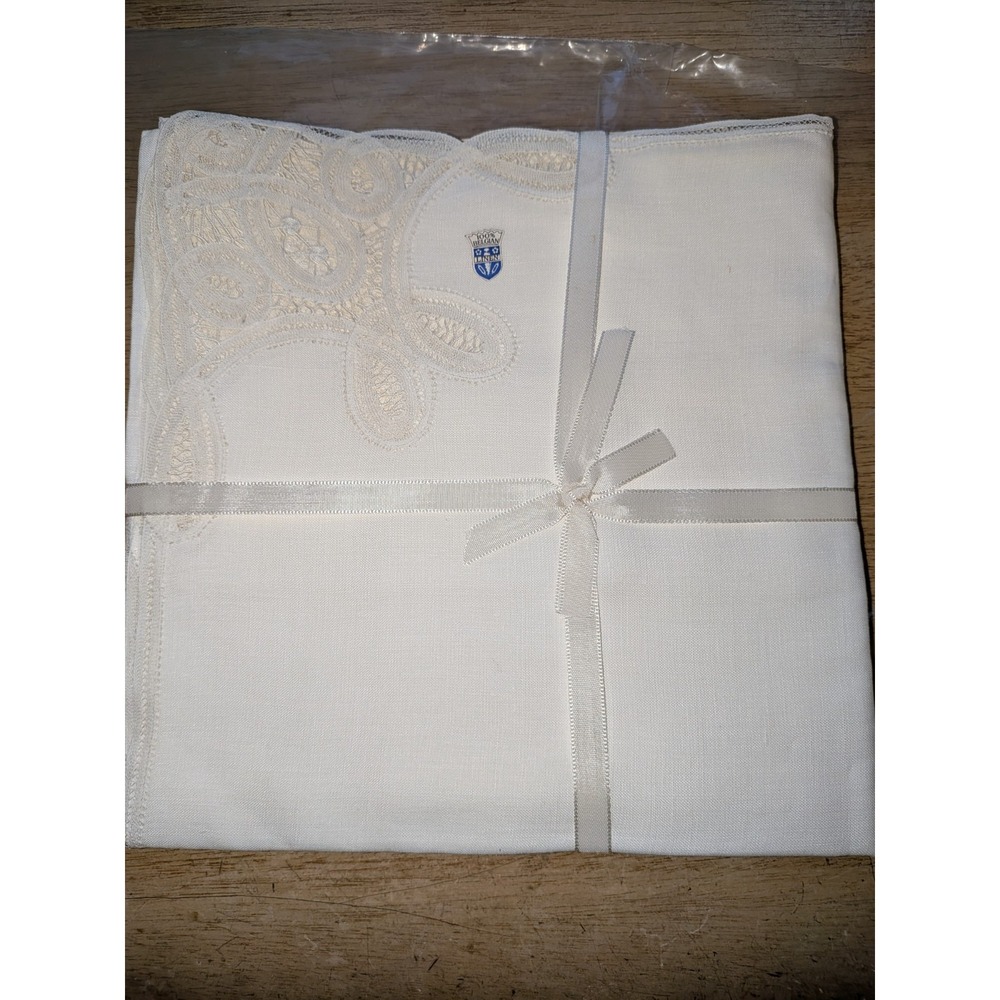 Lace 100% Belgian Linen White Tablecloth Corner & Center Detail & 4 Napkins NEW - Picture 5 of 9